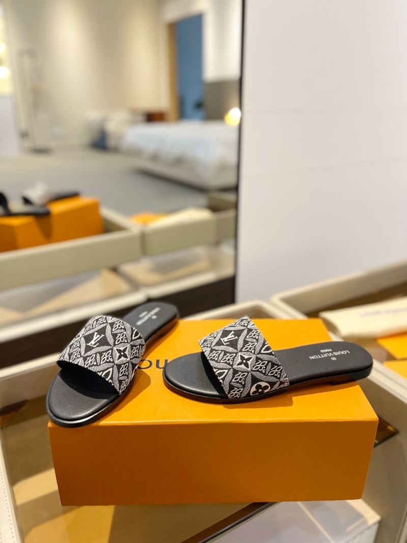 Louis Vuitton Slippers